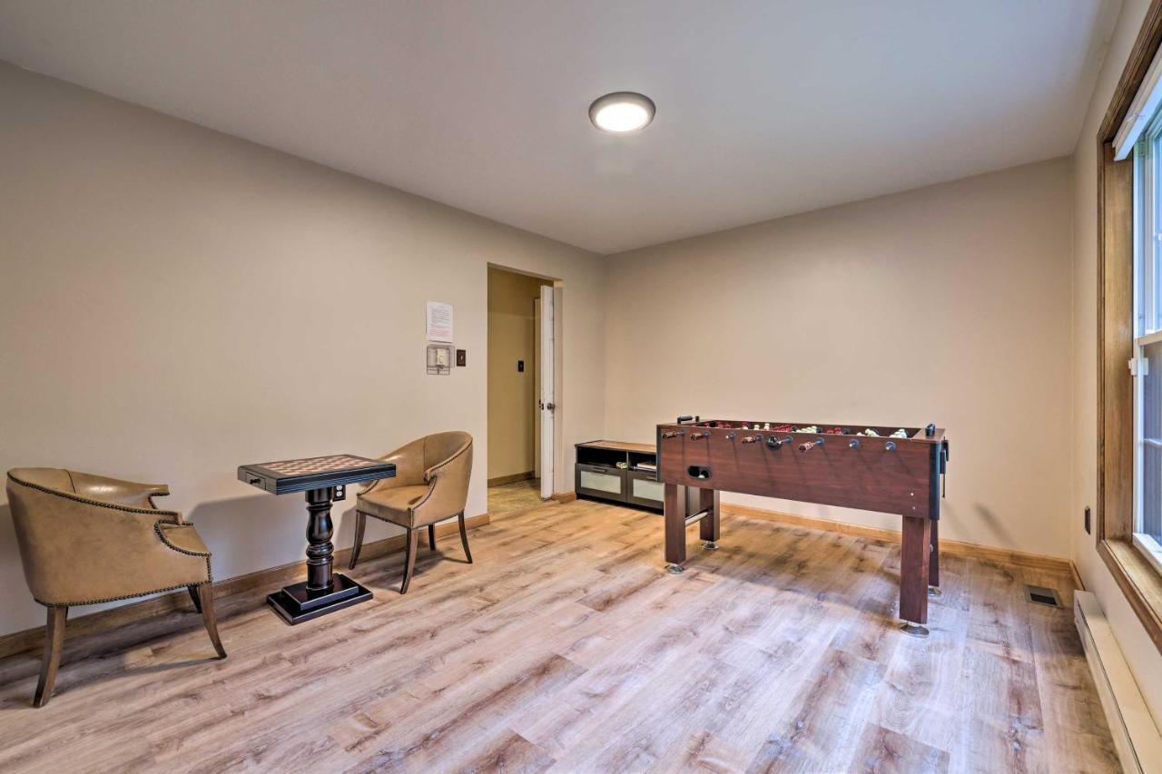 Spacious Tobyhanna Home With Lake Access And Fire Pit! Buitenkant foto